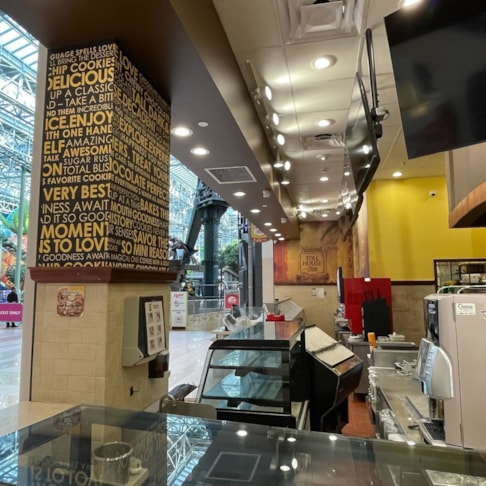 Wall Murals & Graphics