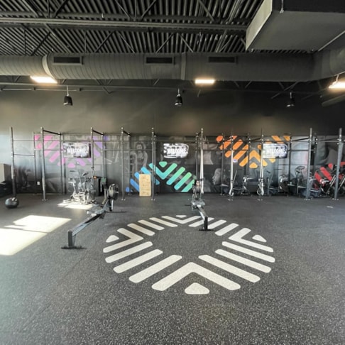 Wall Murals & Graphics