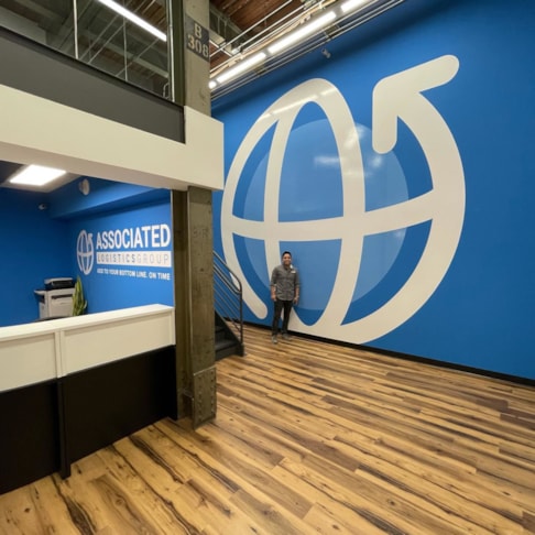 Wall Murals & Graphics