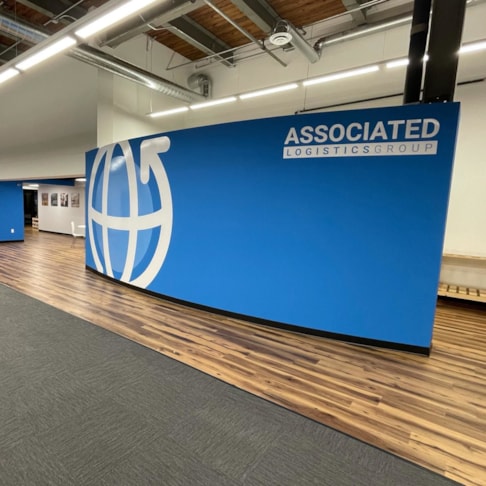 Wall Murals & Graphics