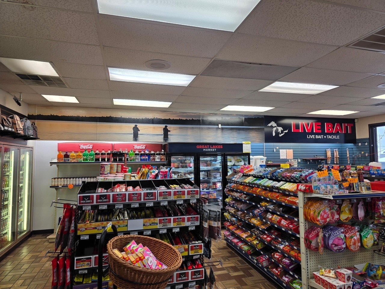 Wall Murals & Graphics