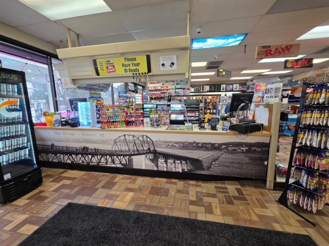 Wall Murals & Graphics