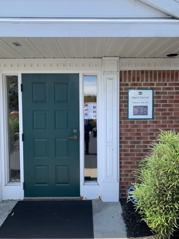 Metal Signs and Displays