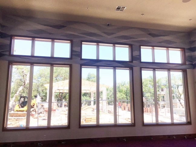 Wall Murals & Graphics