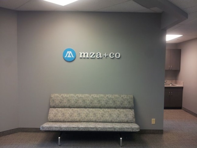 3D Signs & Dimensional Lettering