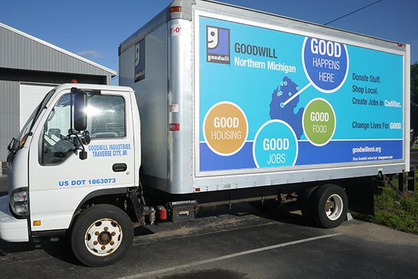  - Image360-FullVehicleWrap-NonProfits&Associations