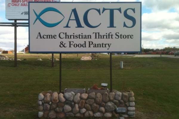  - Image360-TraverseCity-Post&PanelSignd-ReligiousOrganizations