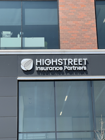 Edgelit and Backlit Signs