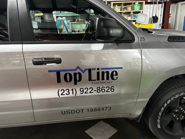 Vehicle Graphics & Lettering
