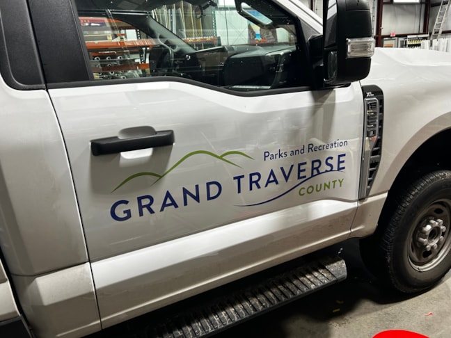 Vehicle Graphics & Lettering