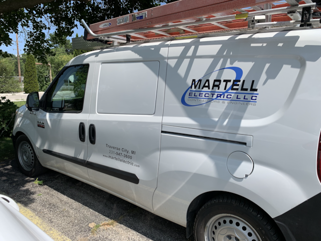 Vehicle Graphics & Lettering