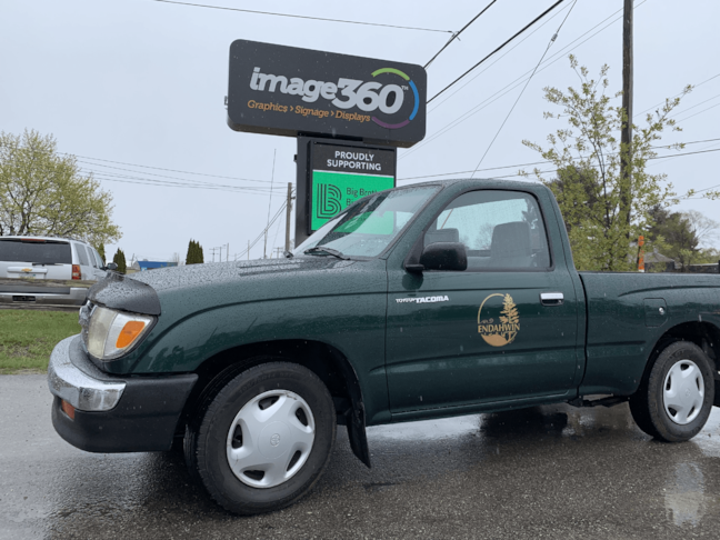 Vehicle Graphics & Lettering