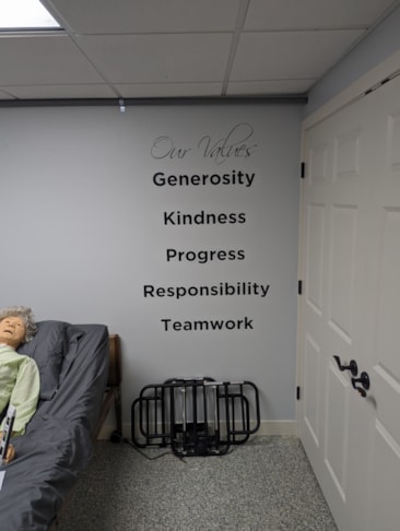 Custom Decals, Wraps & Lettering