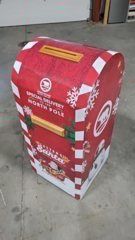 Custom Decals, Wraps & Lettering