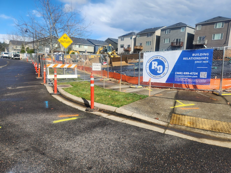Fabric & Vinyl Outdoor Banners | Construction Signs | Camas, WA | Fabric