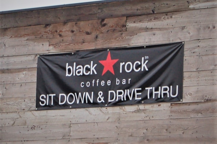 Fabric & Vinyl Outdoor Banners | Retail