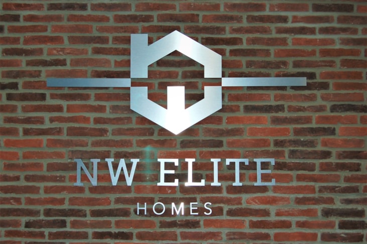 3D Signs & Dimensional Letters & Logos