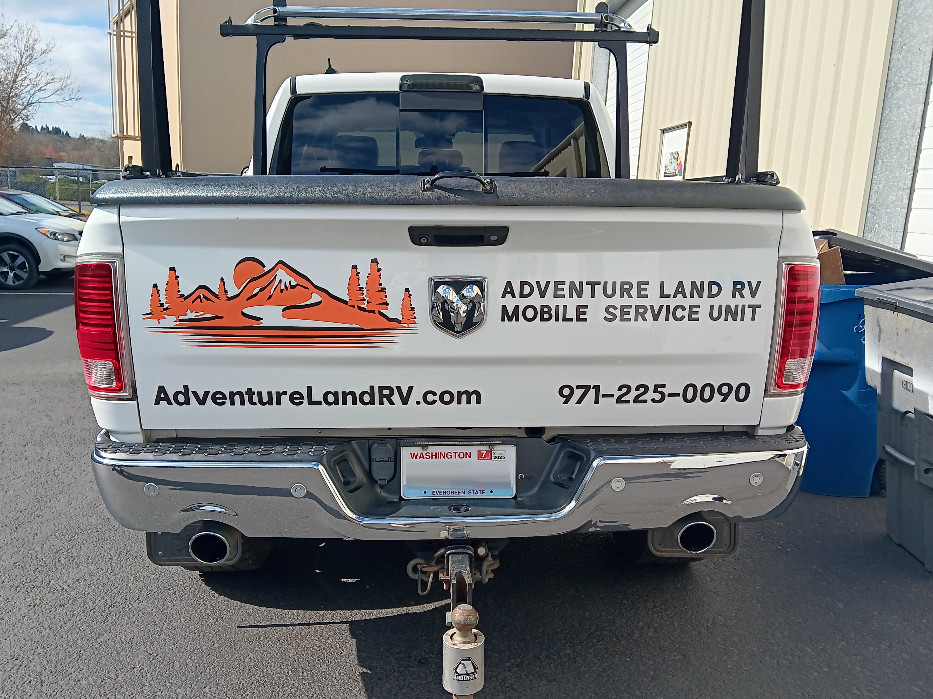 Vehicle Graphics & Lettering | Auto Dealerships & Repair | Vancouver, WA | Vinyl