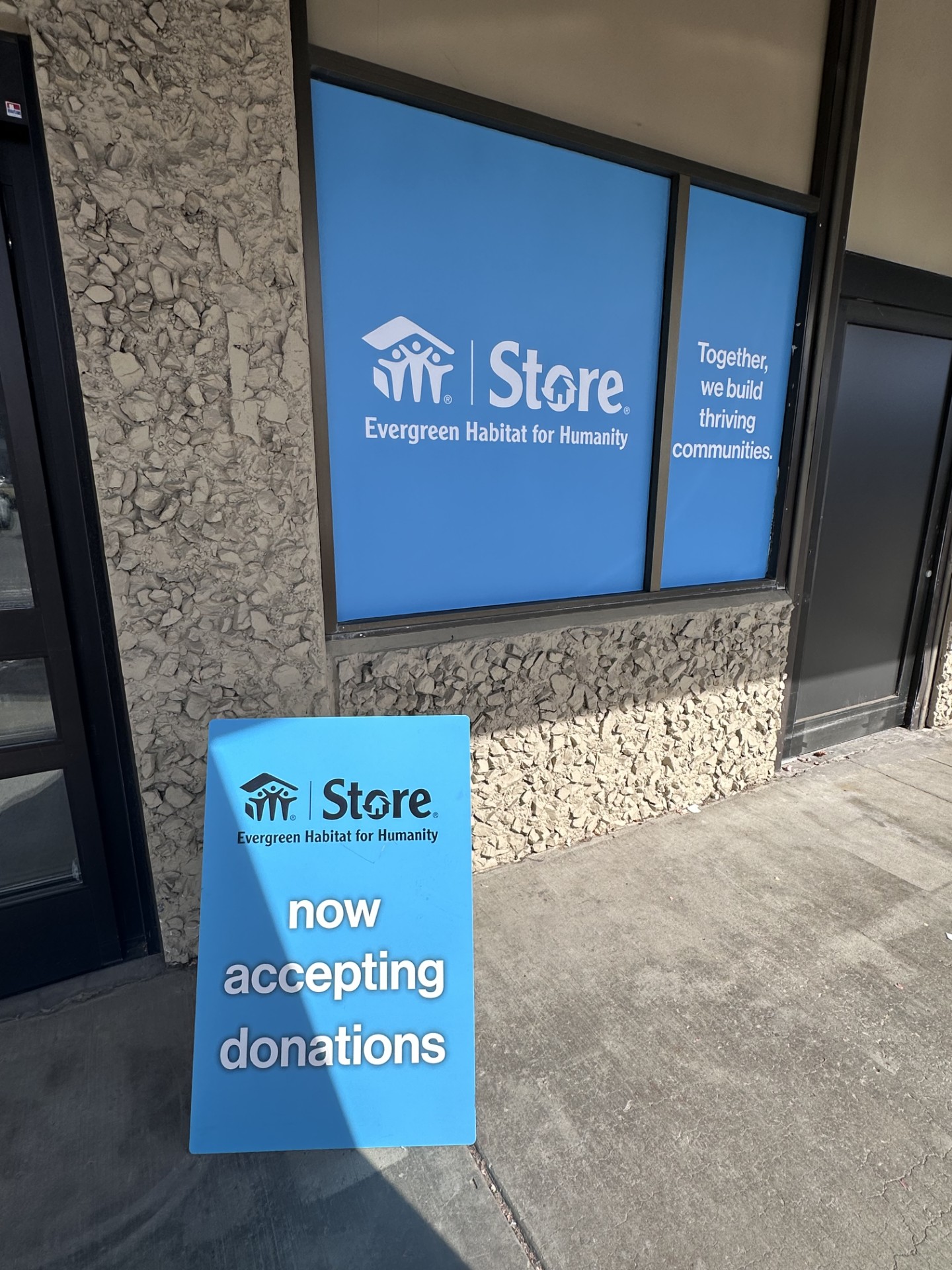 Window Graphics | Retail | Vancouver, WA | Vinyl