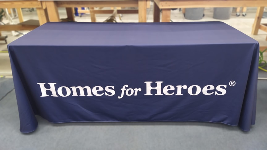 Table Throws & Runners