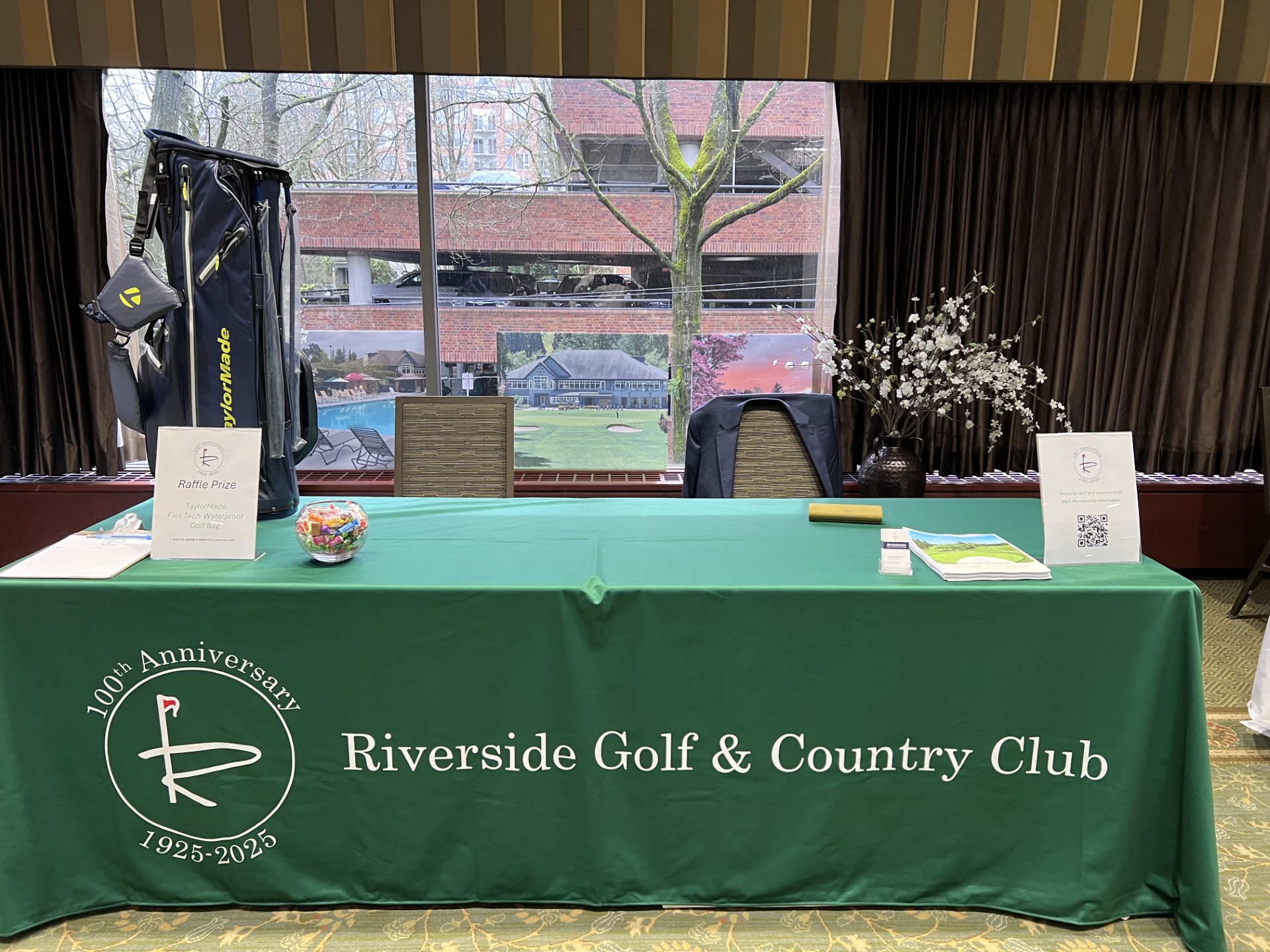 Table Throws & Runners | Sports Venue & Stadium Signage | Portland, OR | Fabric