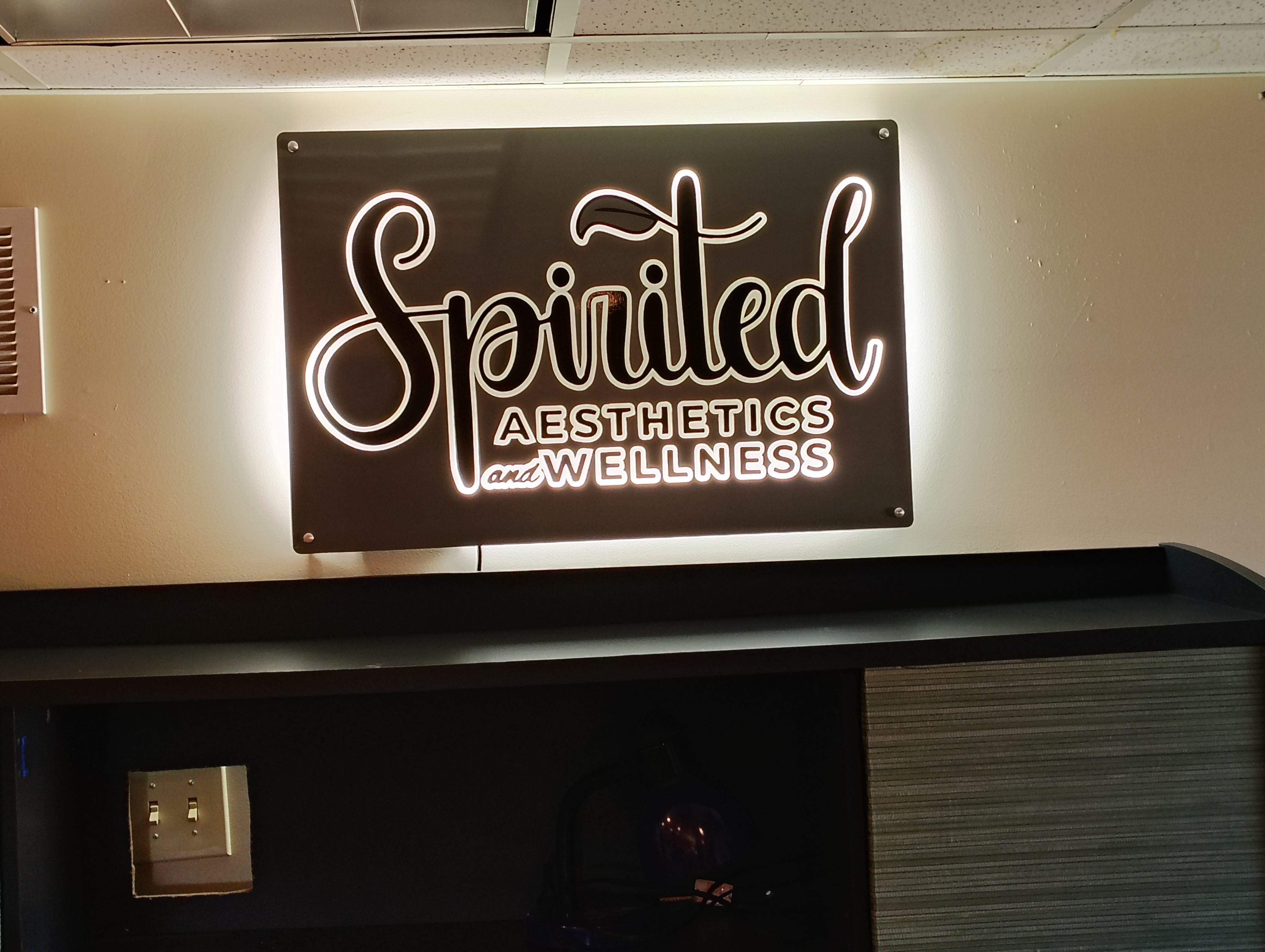 Edgelit and Backlit Signs | Healthcare | Acrylic