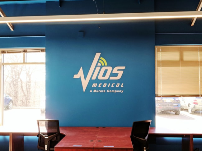 Wall Murals and Graphics