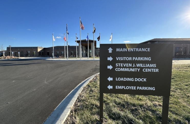 New MN Veterans Home Wayfinding Sign