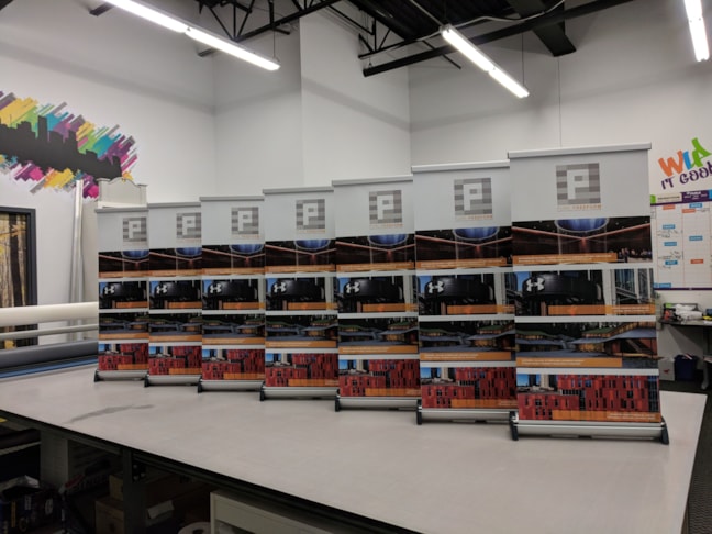 Table-Top Displays & Tabletop Banners