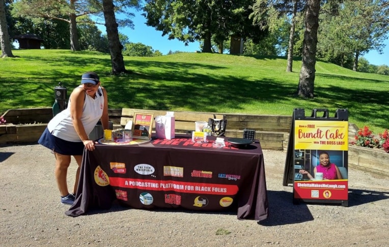 Table Throws | Advertising Agencies