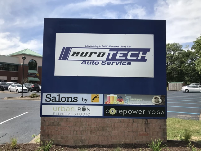 Monument Signs | Auto Dealership Signs