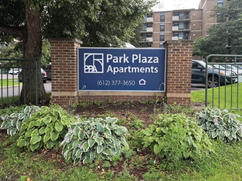 Monument Signs | Hospitality & Lodging | Aluminum