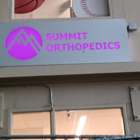 Edgelit and Backlit Signs | Healthcare