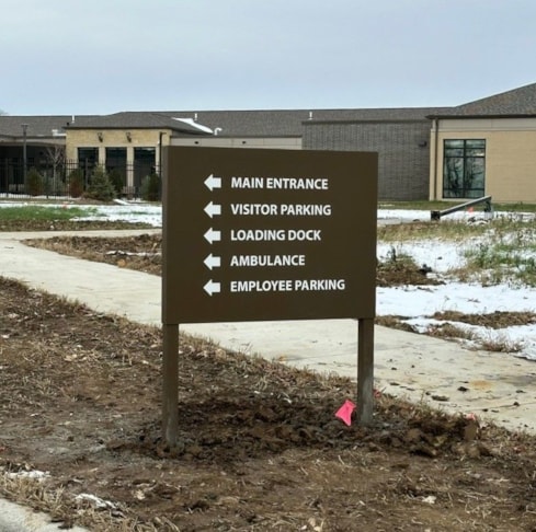 Parking Lot Signs | Healthcare