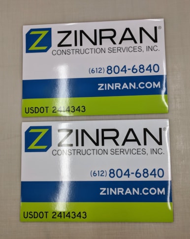 Magnetic Vehicle Signs