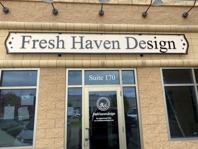 Exterior & Outdoor Signage | Professional Services