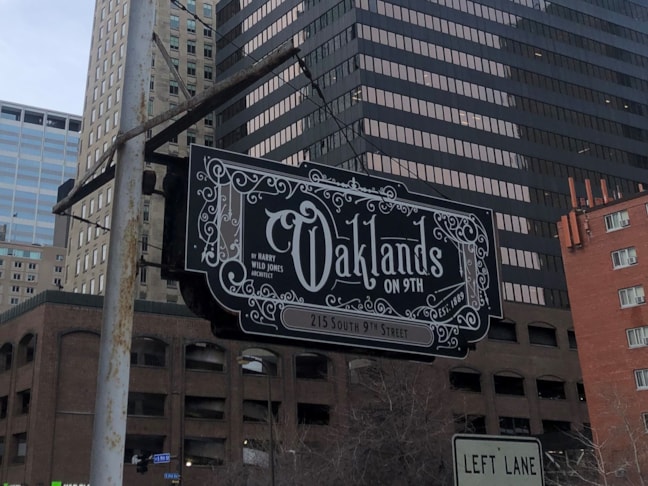 Exterior & Outdoor Signage | Hospitality & Lodging