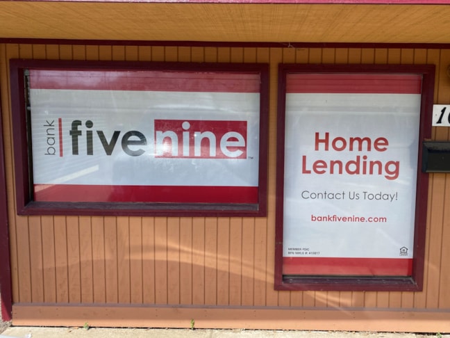 Window Decals, Signage & Graphics