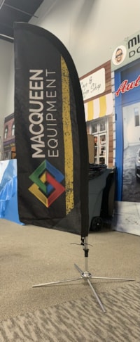 Flutter Flags & Feather Banners