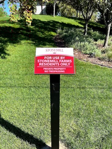 Pedestal Signs, Hi-Density Acrylic, Outdoor Displays