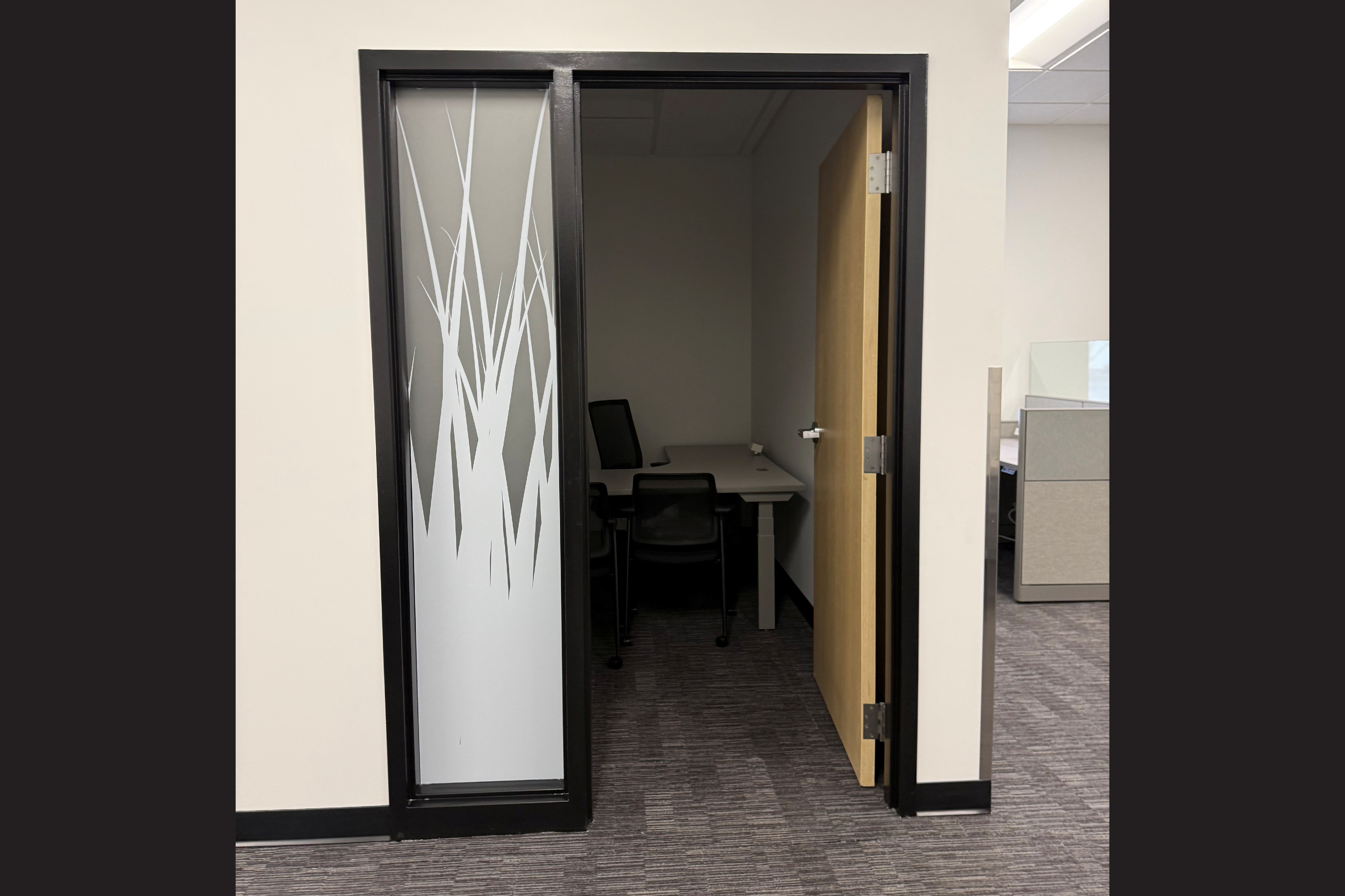 Window Graphics | Transportation, Logistics, & Distribution | Vinyl