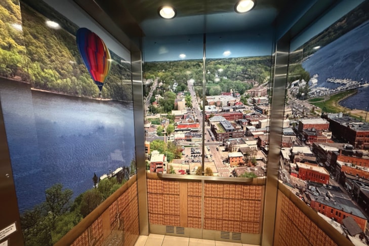 Wall Murals & Graphics