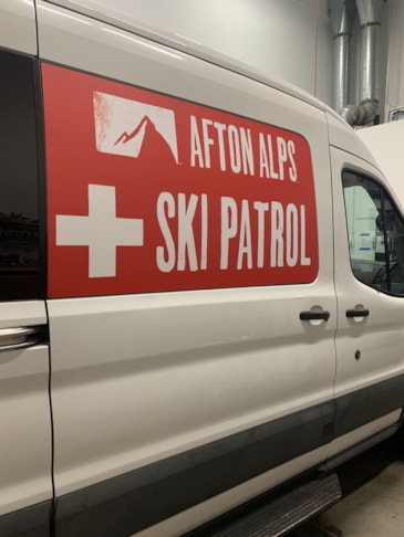 Vehicle Graphics & Lettering