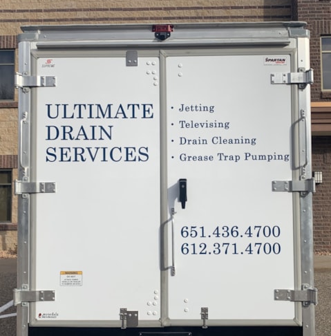 Vehicle Graphics & Lettering | Service and Trade Organizations
