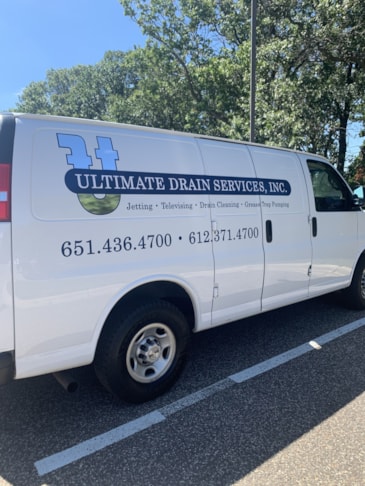 Vehicle Graphics & Lettering | Builder & Contractor Signs