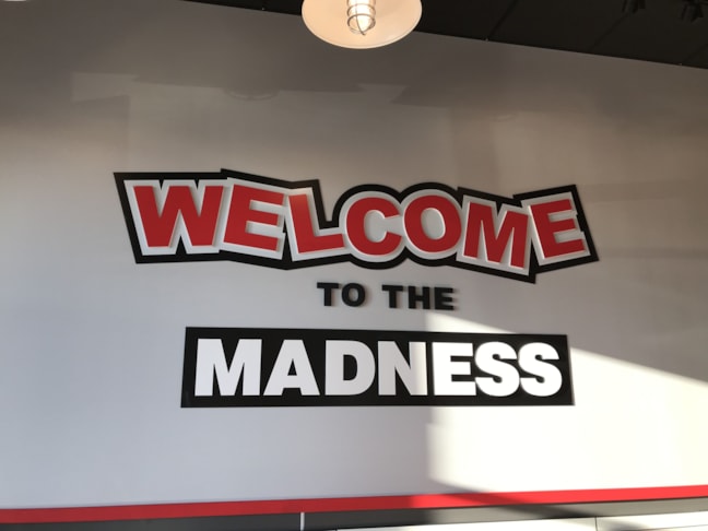 3D Signs & Dimensional Letters | Restaurant and Food Service Signs