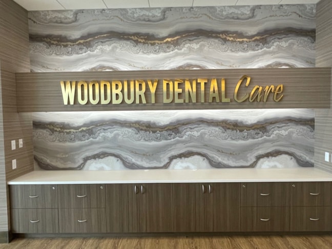 Metal Dimensional Letters