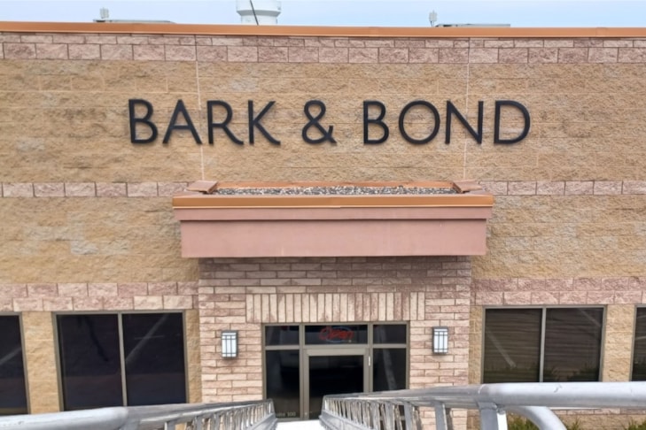 3D Signs & Dimensional Letters