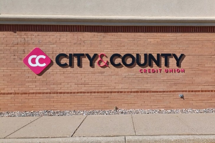 3D Signs & Dimensional Letters