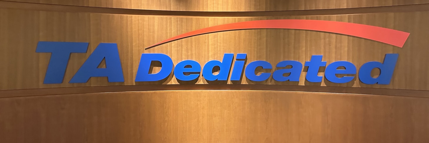 3D Signs & Dimensional Letters